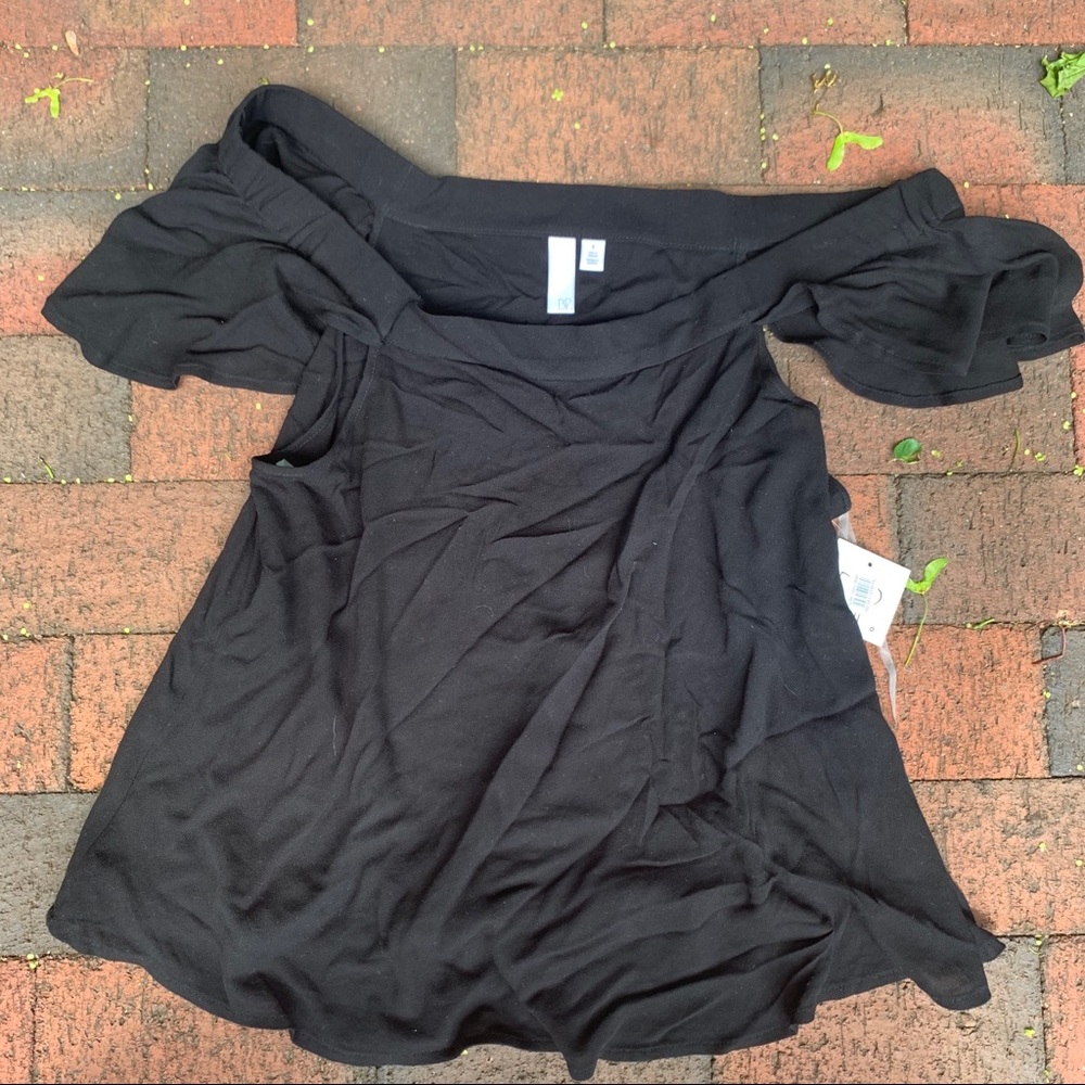 BP black off the shoulder flowy top